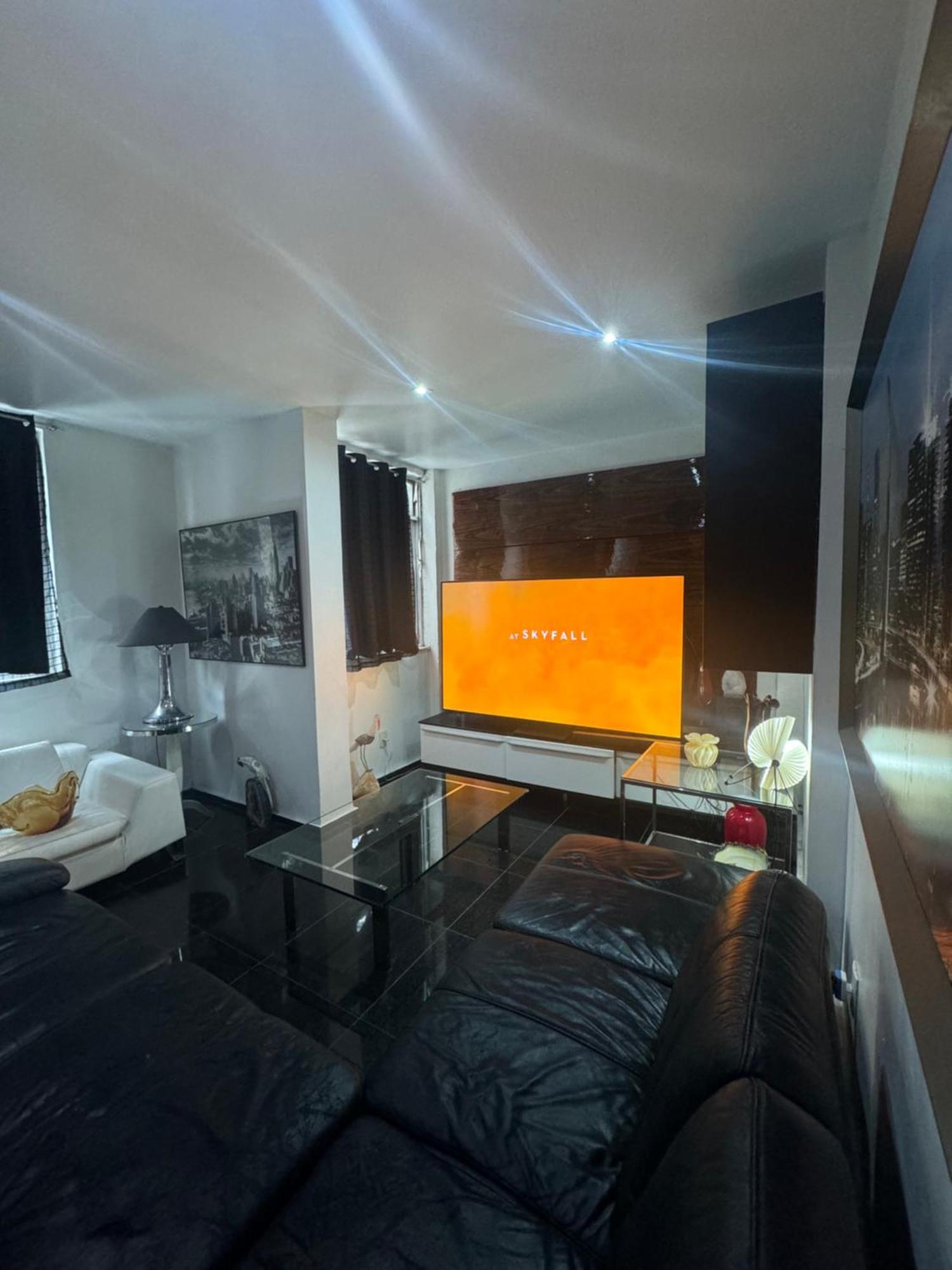 The Best Copacabana Luxury Design 3 Bedroom Room 3 Bathroom 85 Inch Cinema Tv Top Location リオデジャネイロ エクステリア 写真